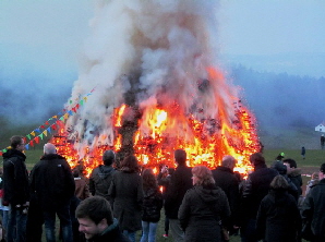 feuer16